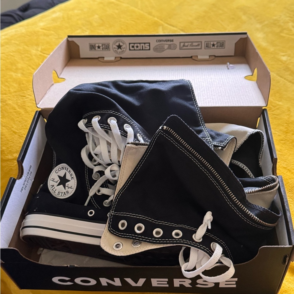 Converse Black Unisex Sneakers